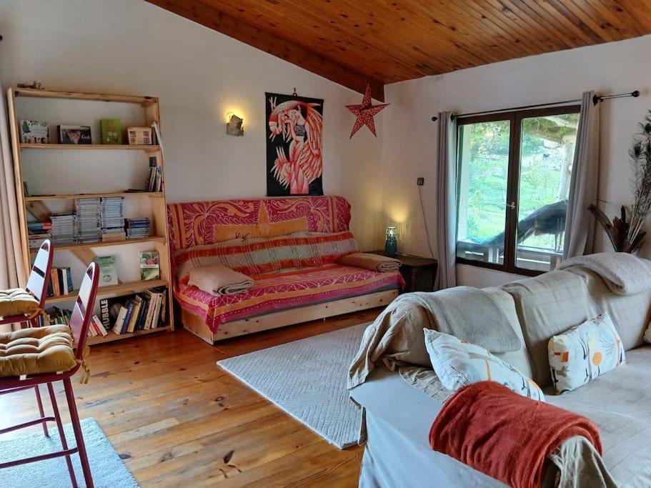 Bright Loft With Mountain And Nature View Sougraigne Екстер'єр фото